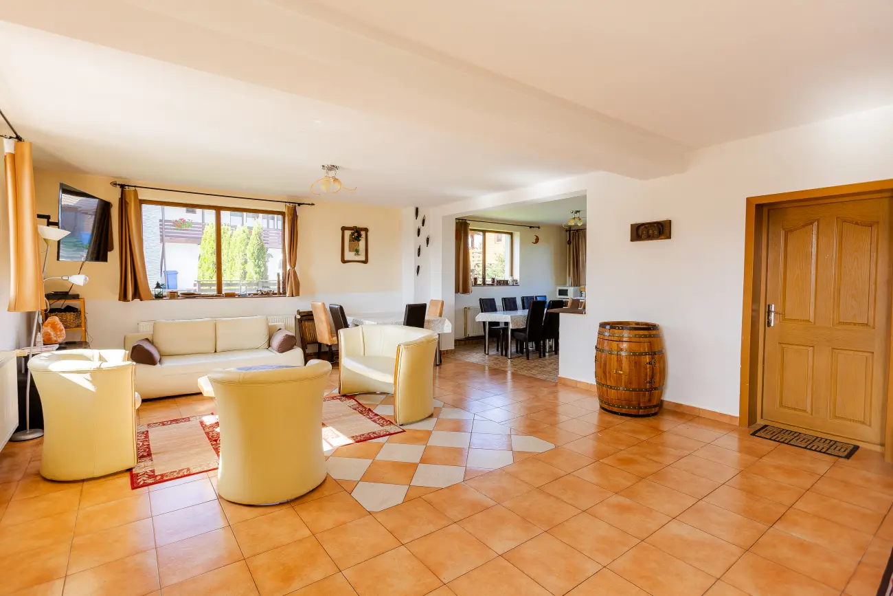 Picture of the inside