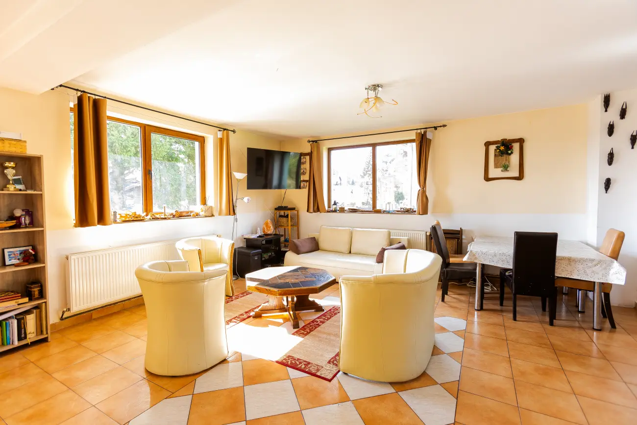 Picture of the inside