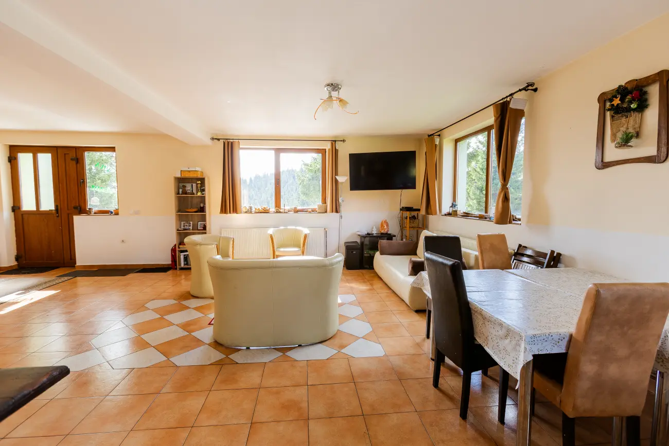 Picture of the inside